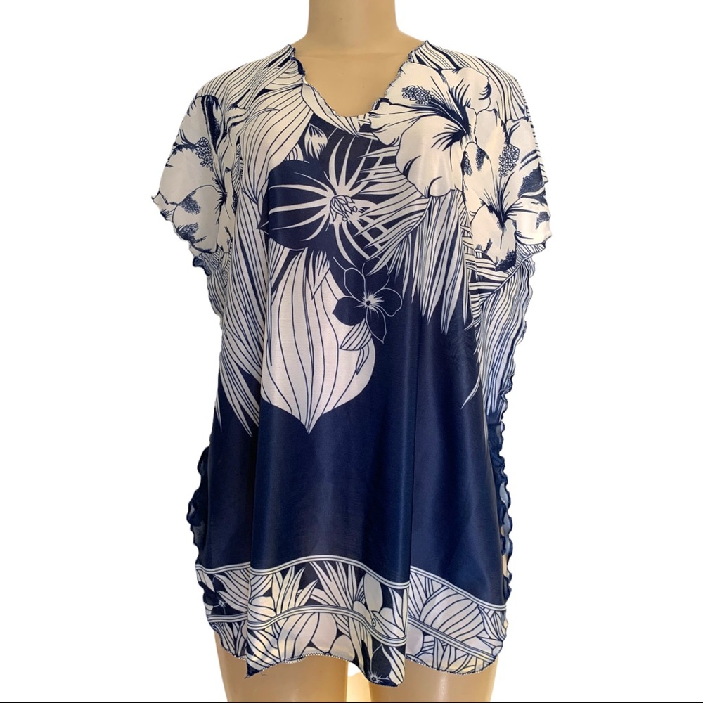 5/$25 Hawaiian Floral Tropical Blue & White Wave Scallop Edge V Neck Shirt Blous